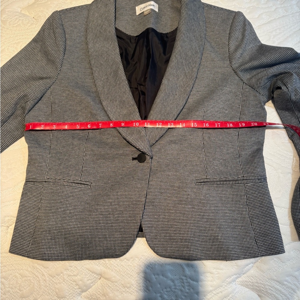 Suit Jacket - Picture 7 of 8